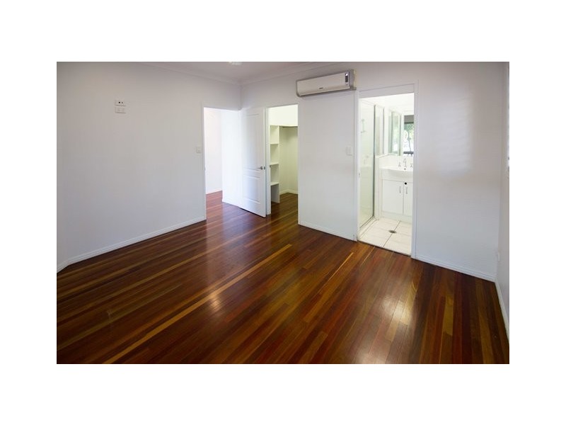 24 Paddington Terrace, Douglas QLD 4814