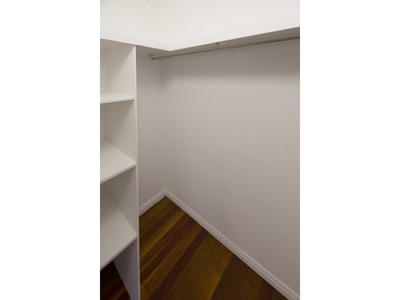 24 Paddington Terrace, Douglas QLD 4814