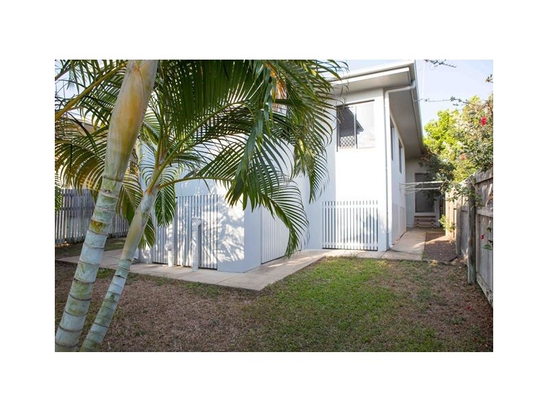 24 Paddington Terrace, Douglas QLD 4814