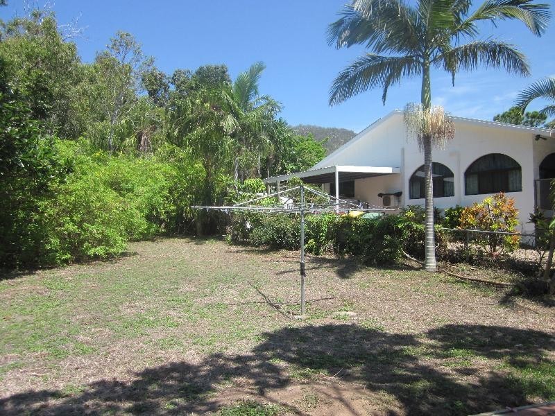 51 Hayles Avenue, Arcadia, Magnetic Island QLD 4819