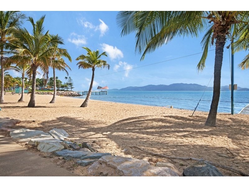 106/72-74 The Strand, North Ward QLD 4810