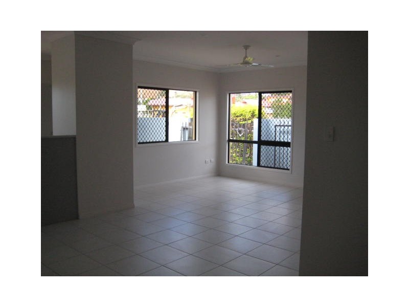 11/22 Stuart Street, North Ward QLD 4810