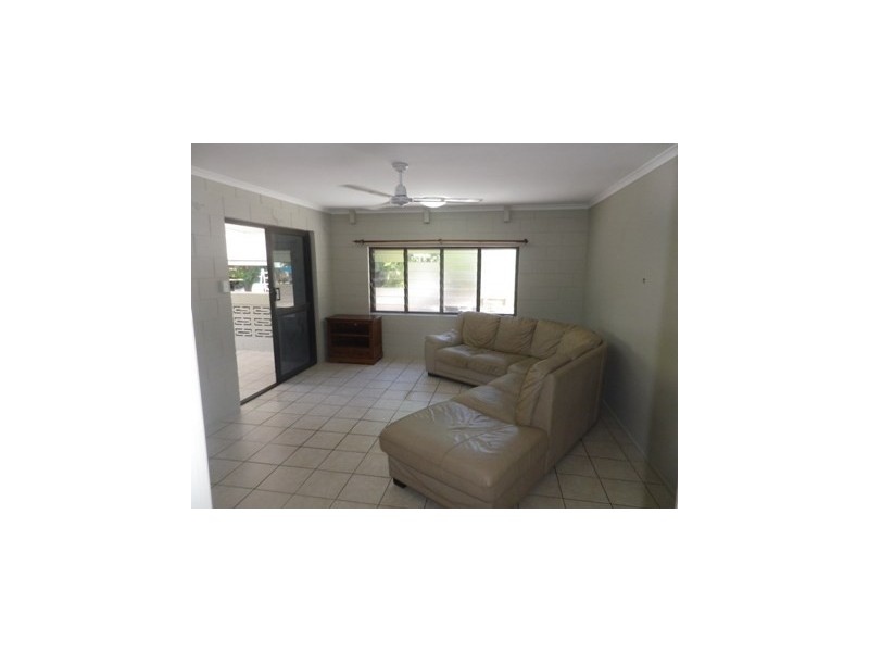 22 McCabe Crescent ARCADIA, Magnetic Island QLD 4819