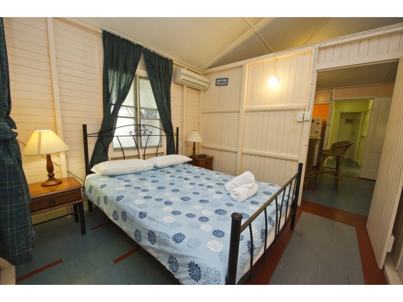 29 Hayles Ave “San Marino House” from $110 p.n, Magnetic Island QLD 4819