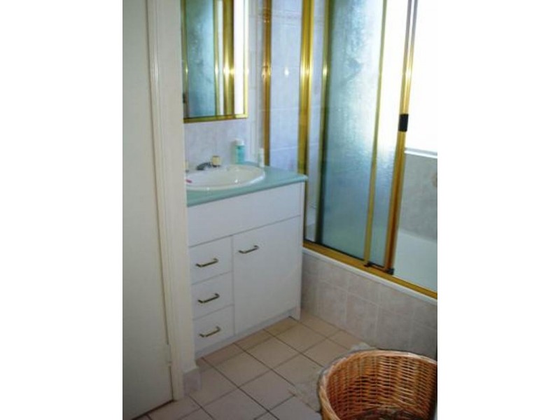 2/21 Tuffley Street, Townsville West QLD 4810