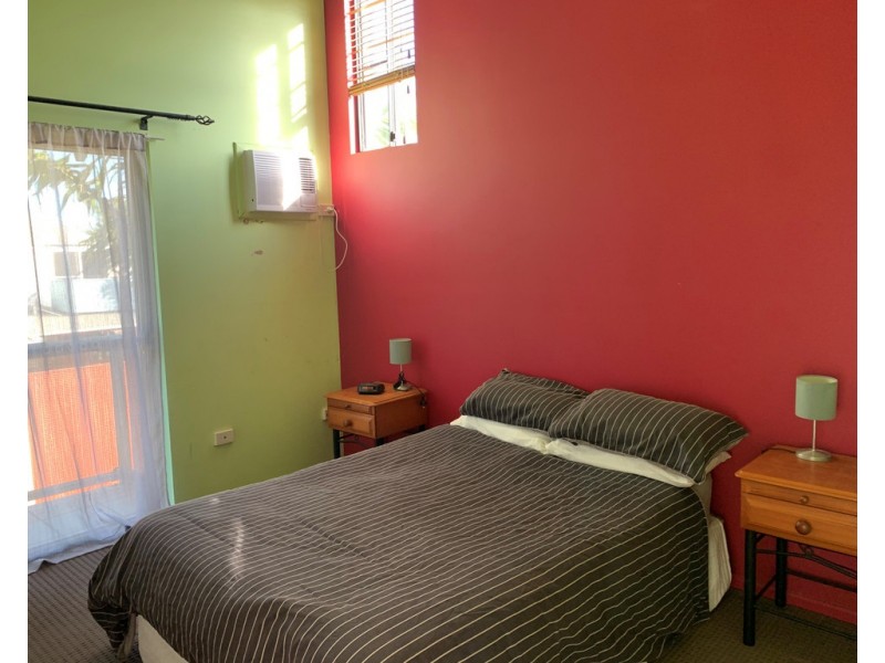 21/33-35 McIlwraith Street, South Townsville QLD 4810