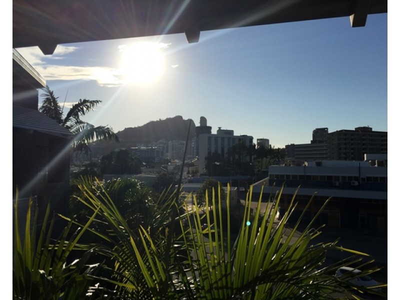 21/33-35 McIlwraith Street, South Townsville QLD 4810