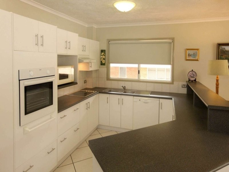 1/93 The Strand, North Ward QLD 4810