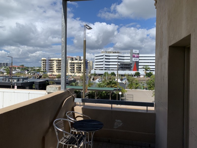 4/195 Flinders Street, Townsville City QLD 4810