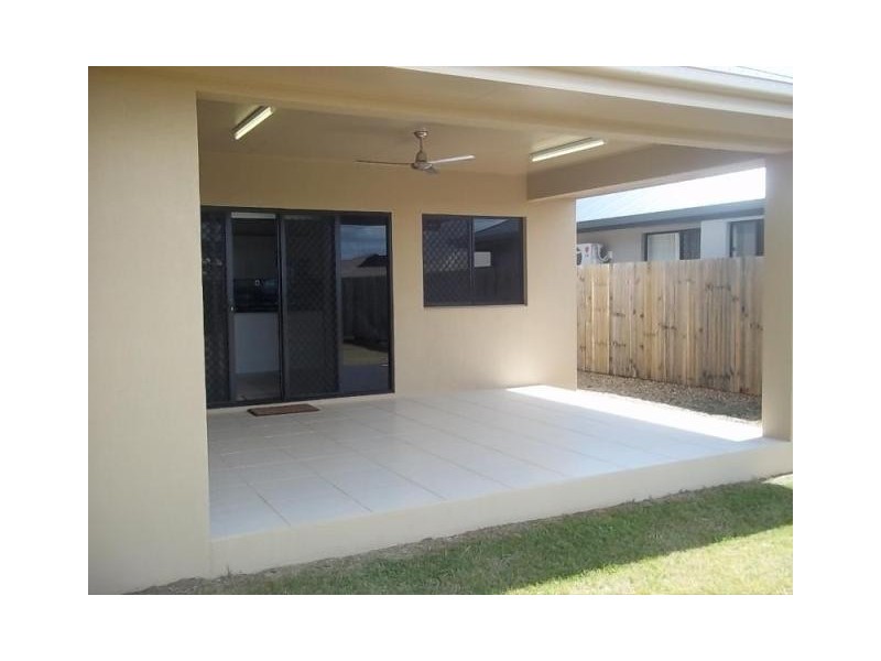 9 Waterstone Terrace, Idalia QLD 4811