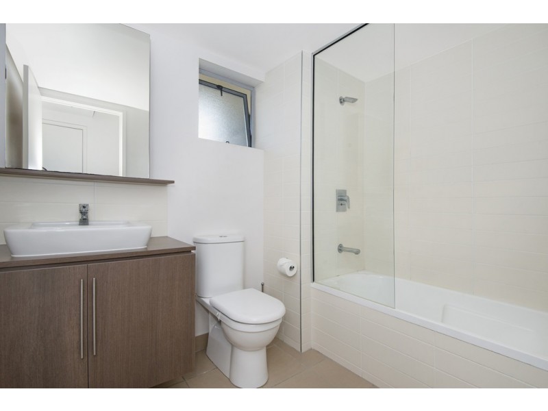 33/8-32 Stanley Street, Townsville City QLD 4810