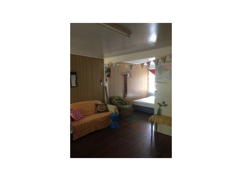 42 Hayles Avenue, Arcadia QLD 4819