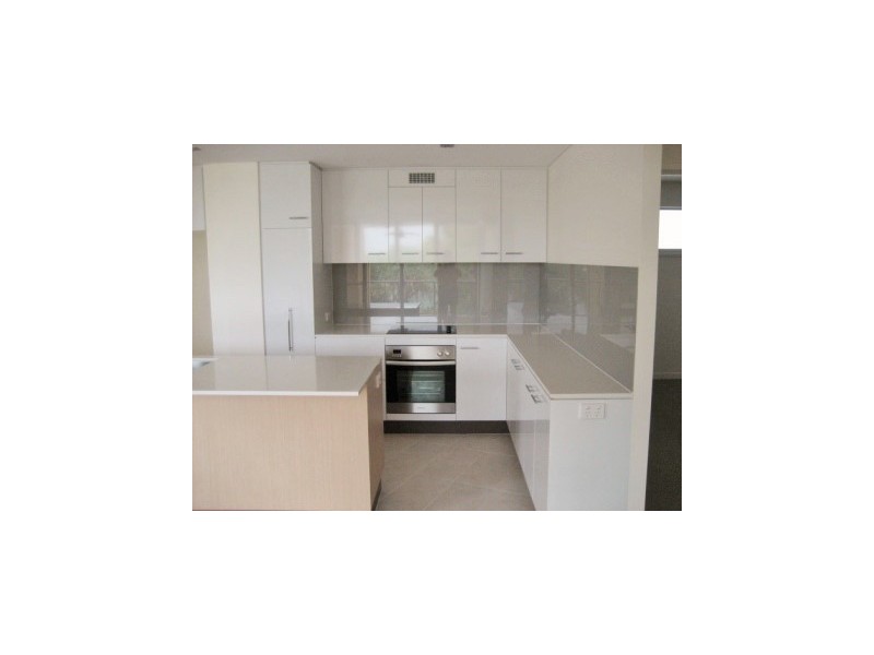 Unit 9 Itara Riverway, Kirwan QLD 4817