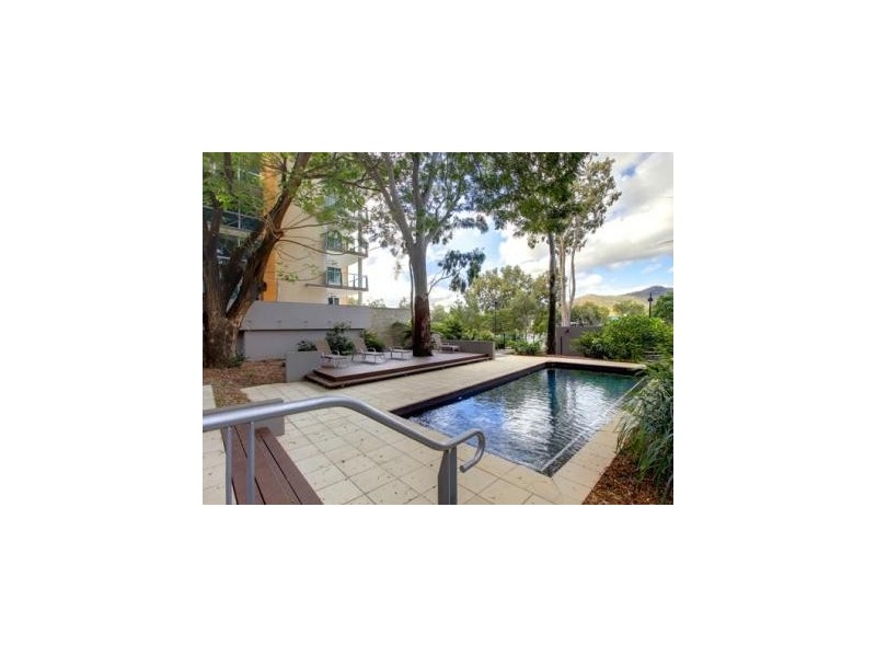Unit 9 Itara Riverway, Kirwan QLD 4817