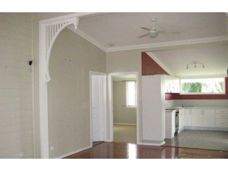 43 Ford Street, Hermit Park QLD 4812