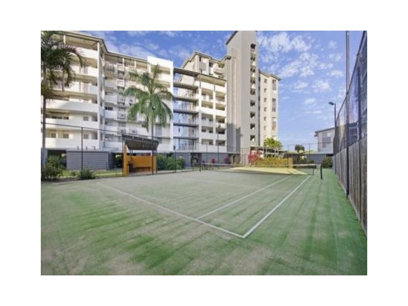 33 11-17 Stanley Street, Townsville City QLD 4810