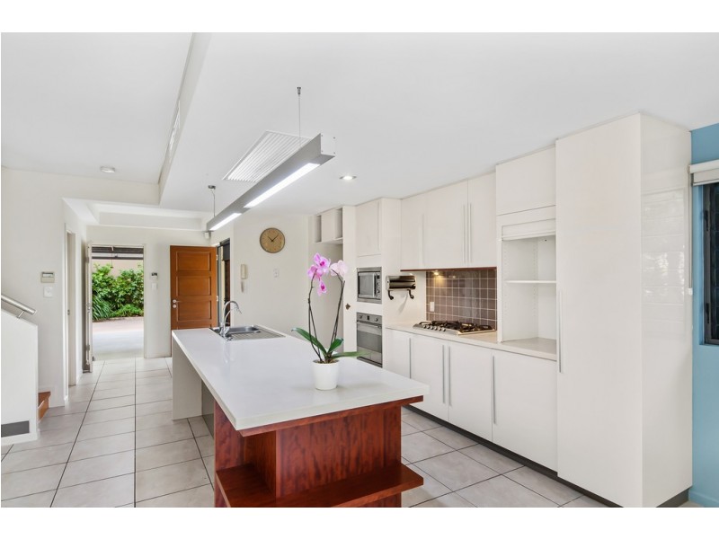 1/30-32 Gregory Street ( Empyrean ), North Ward QLD 4810