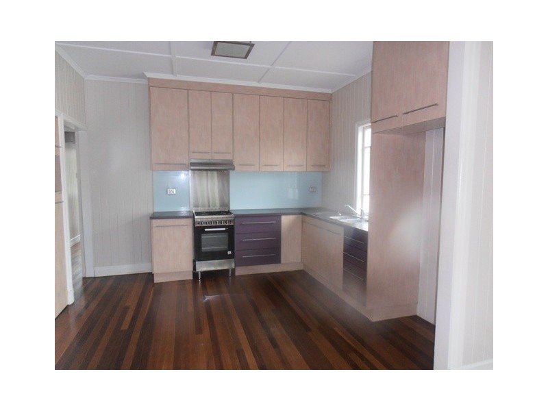 5 Seventh Avenue, South Townsville QLD 4810