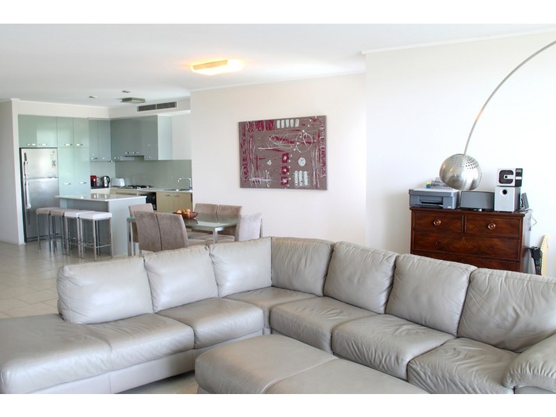 109/72-74 The Strand, North Ward QLD 4810