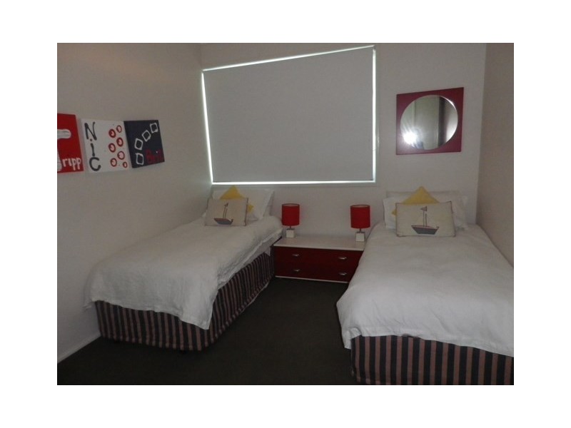 109/72-74 The Strand, North Ward QLD 4810