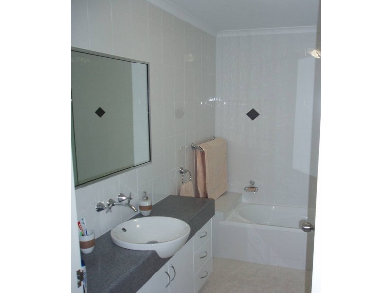 4/6 Hale Street, Townsville City QLD 4810