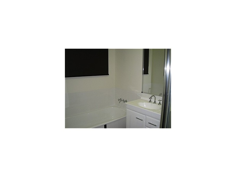 13 Barra Court, Mount Louisa QLD 4814