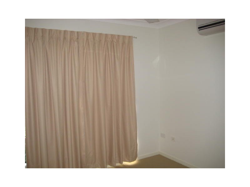 2/118 Anne Street, Aitkenvale QLD 4814