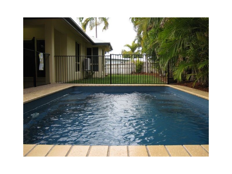 10 Wynberg Drive, Annandale QLD 4814