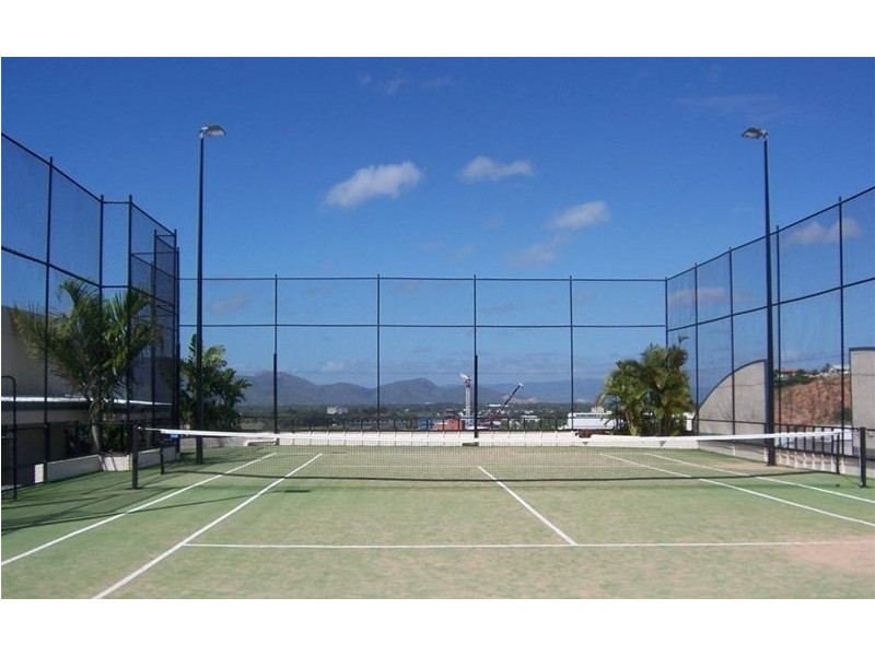 19/86 Ogden Street, Townsville City QLD 4810