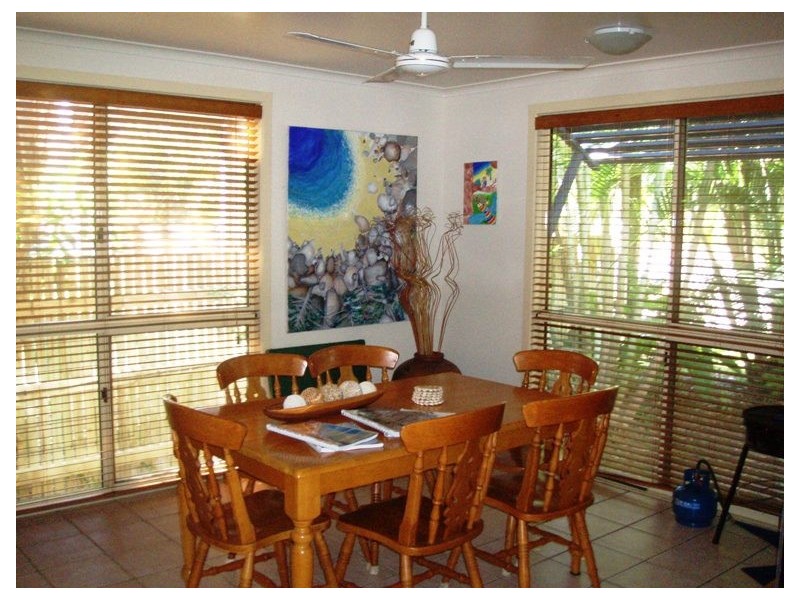 14 Granite Street, Picnic Bay, Magnetic Island QLD 4819