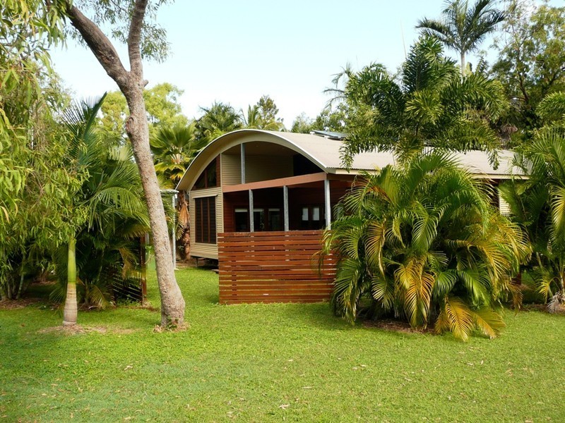 27 Barbarra Street Picnic Bay, Magnetic Island QLD 4819