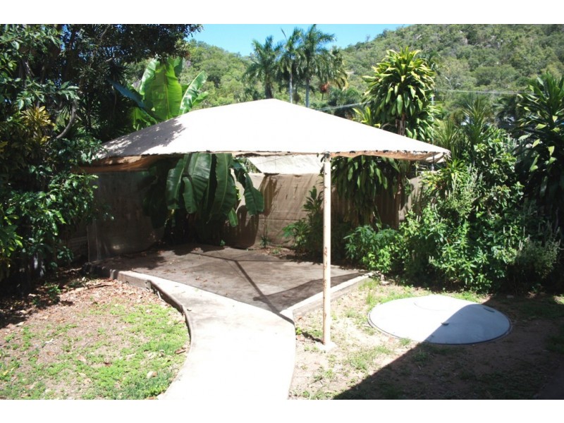 20 Nerita Cres, Nelly Bay, Magnetic Island QLD 4819