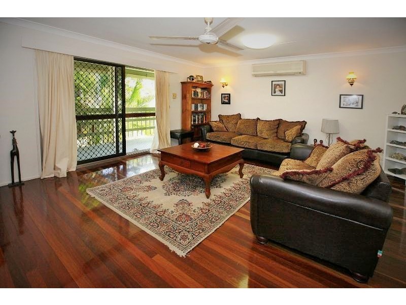 6 Adelong Drive, Cranbrook QLD 4814