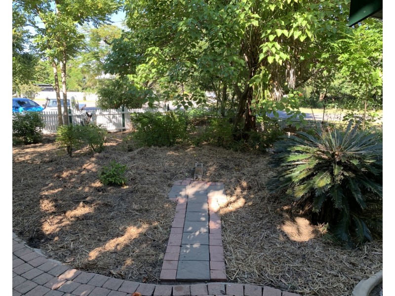 18 Fifth Street, Railway Estate QLD 4810