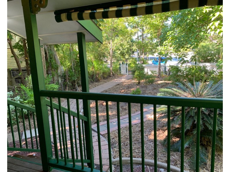 18 Fifth Street, Railway Estate QLD 4810