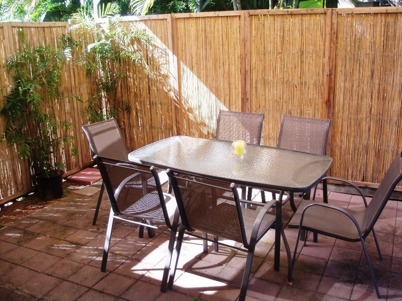 5 Robson st Nelly Bay, Magnetic Island QLD 4819