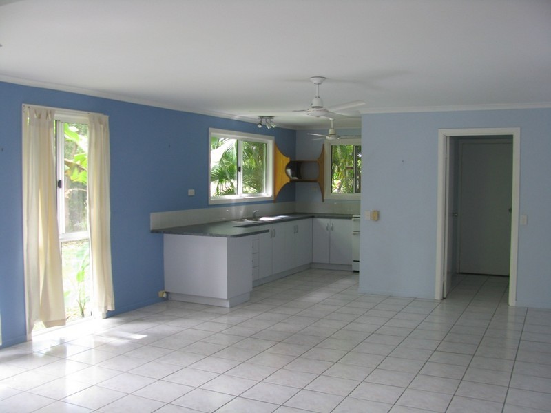 7 Shaw Street, Magnetic Island QLD 4819