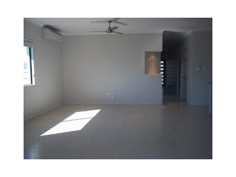 24 Fernbank Parade, Idalia QLD 4811