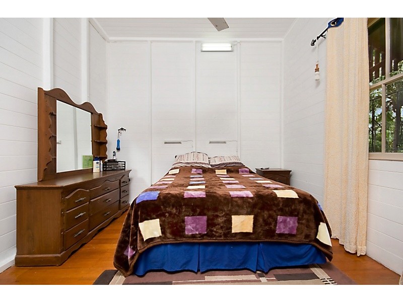 12 Ralston Street, West End QLD 4810