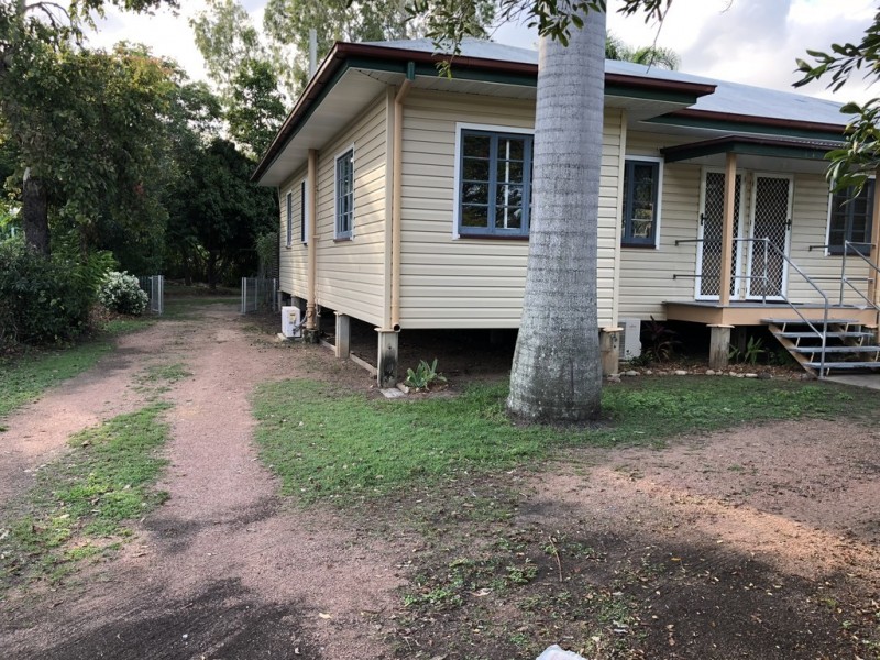 2/7 Oreilly Street, Mundingburra QLD 4812