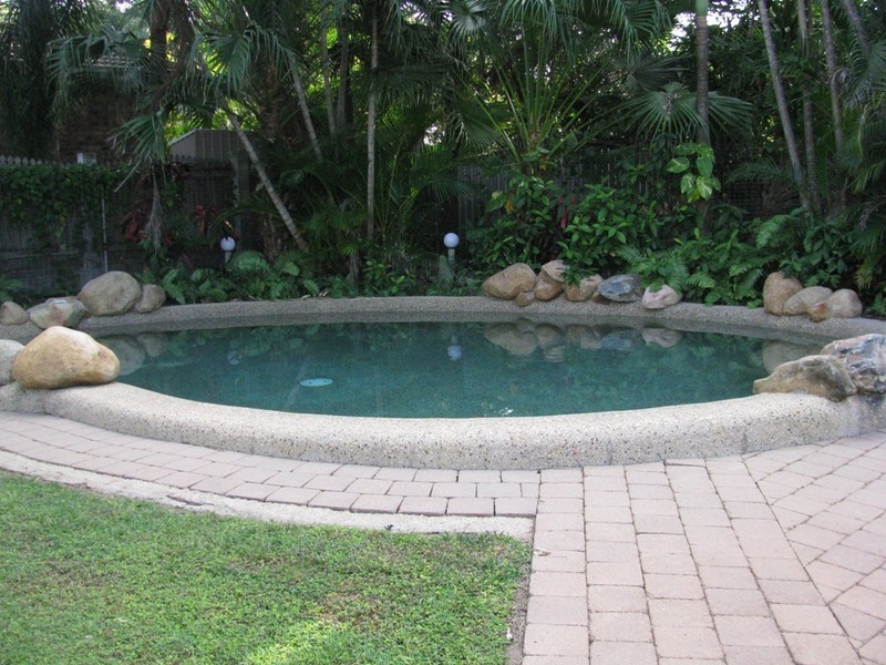 1/37 Marine Pde Arcadia, Magnetic Island QLD 4819