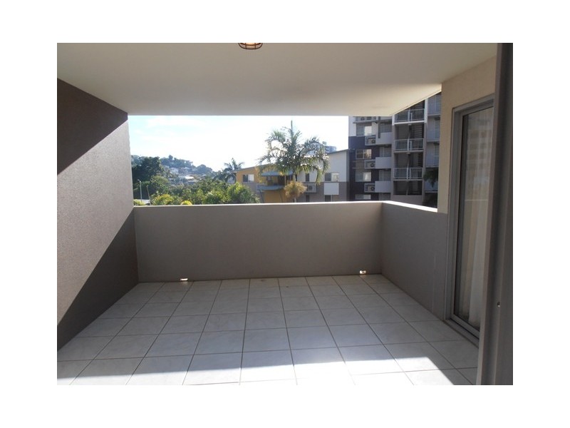 12/51-69 Stanley Street, Townsville City QLD 4810