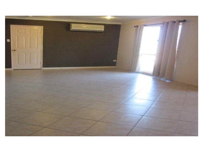 9 Mona Vale Place, Annandale QLD 4814