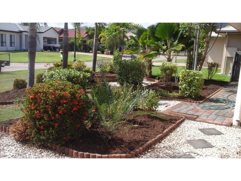 9 Mona Vale Place, Annandale QLD 4814