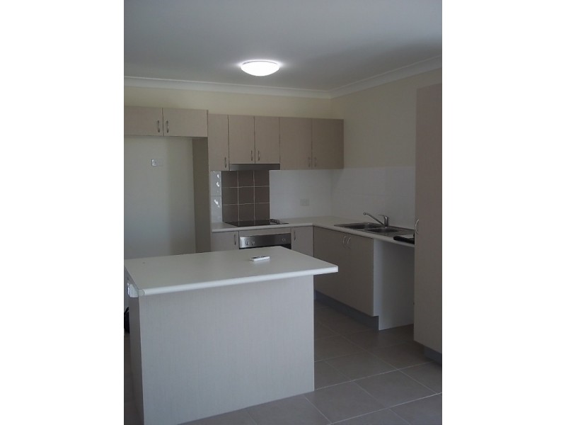 7 Ellsworth Drive, Mount Louisa QLD 4814