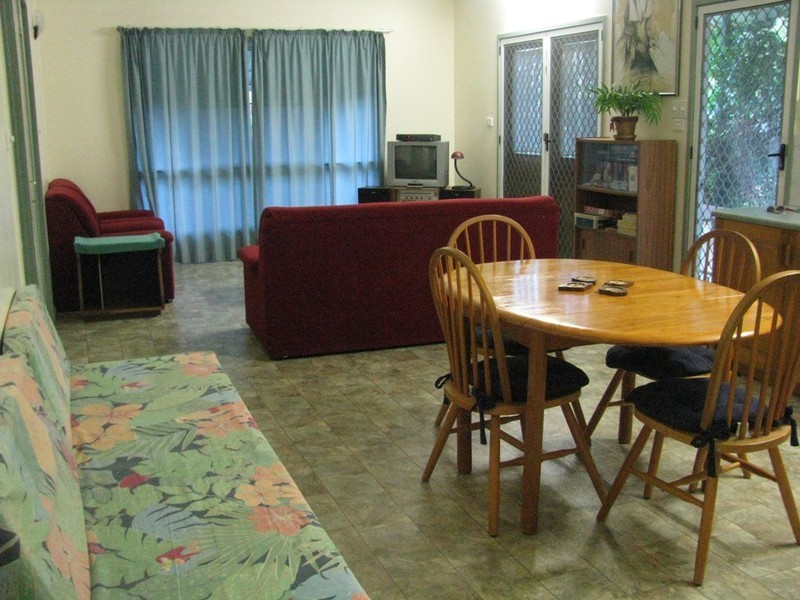 10 Lilac Street, Magnetic Island QLD 4819