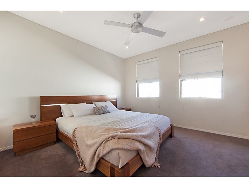 2/106 The Strand, Townsville City QLD 4810