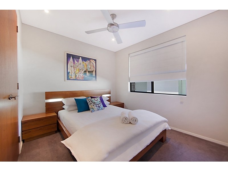 2/106 The Strand, Townsville City QLD 4810