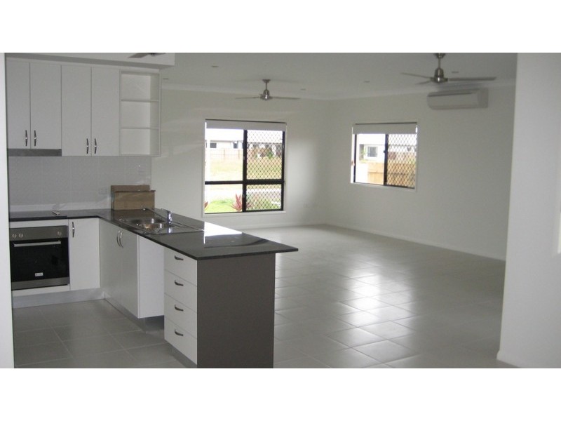 36 Twinview Terrace, Idalia QLD 4811