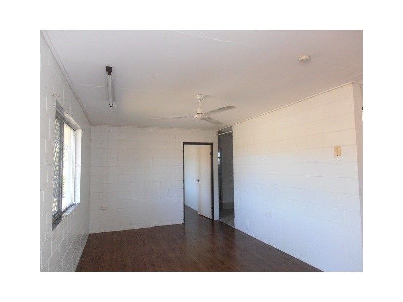 1 Griffey Street, Burdell QLD 4818